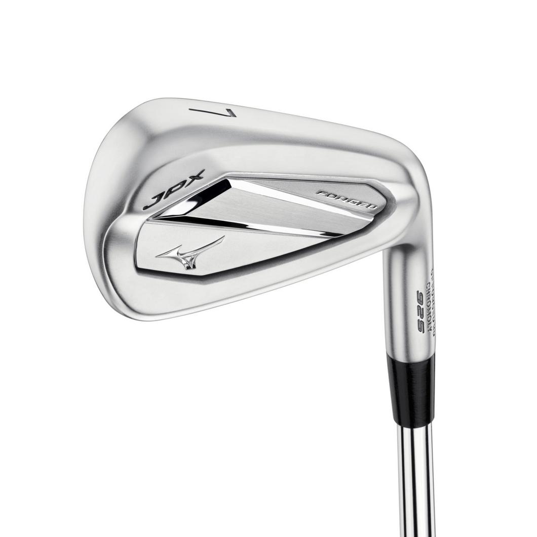 Golf club head with Mizuno branding on a white background