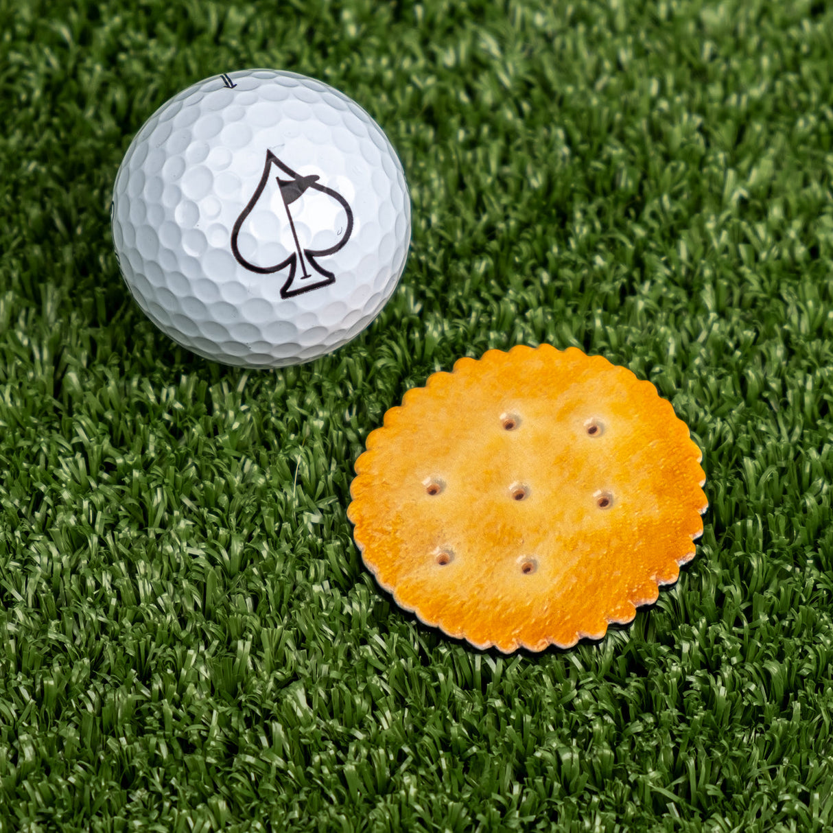 Pins and Aces Ball Mark-Gilmore Cracker