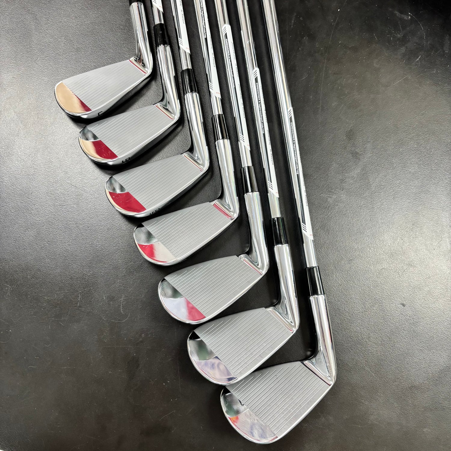 Used TaylorMade P-7TW Iron Set