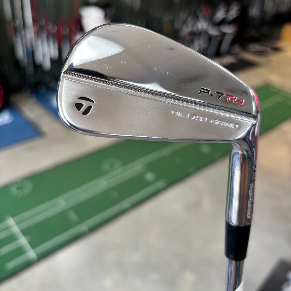 Used TaylorMade P-7TW Iron Set