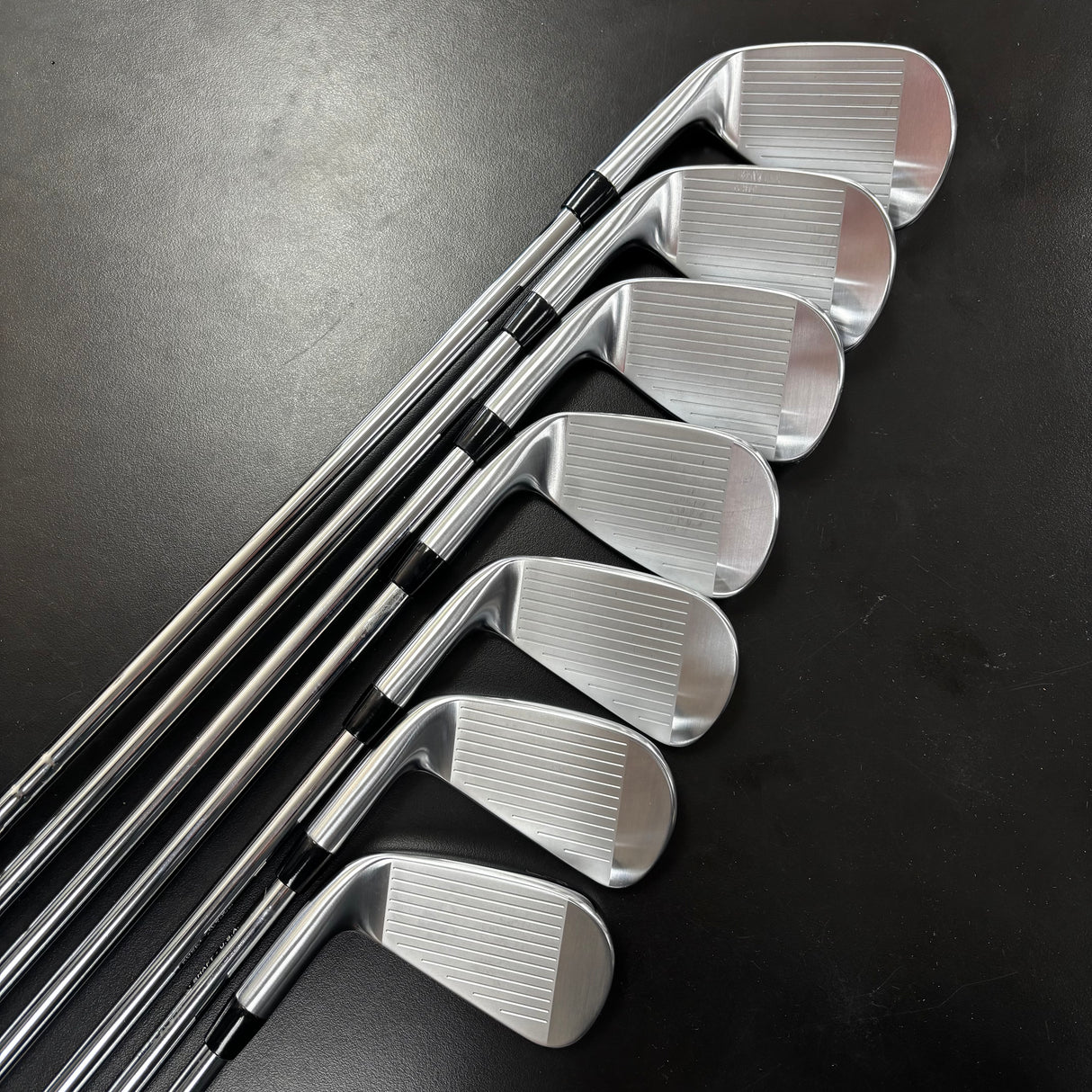 Used Titleist T200 Iron Set