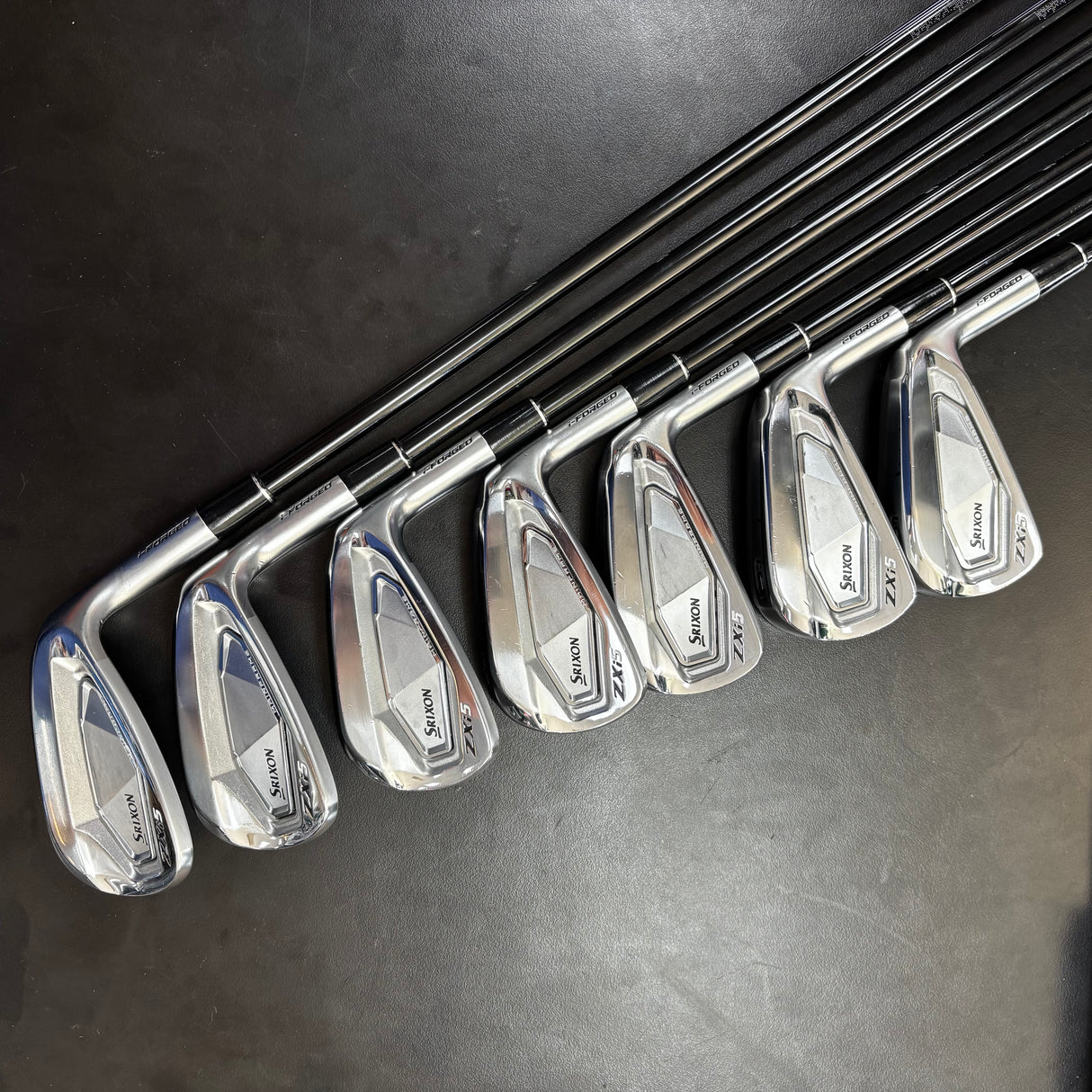 Used Srixon ZXi5 Iron Set