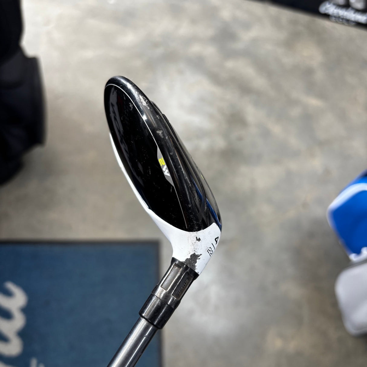Used TaylorMade M2 4H 22° Hybrid