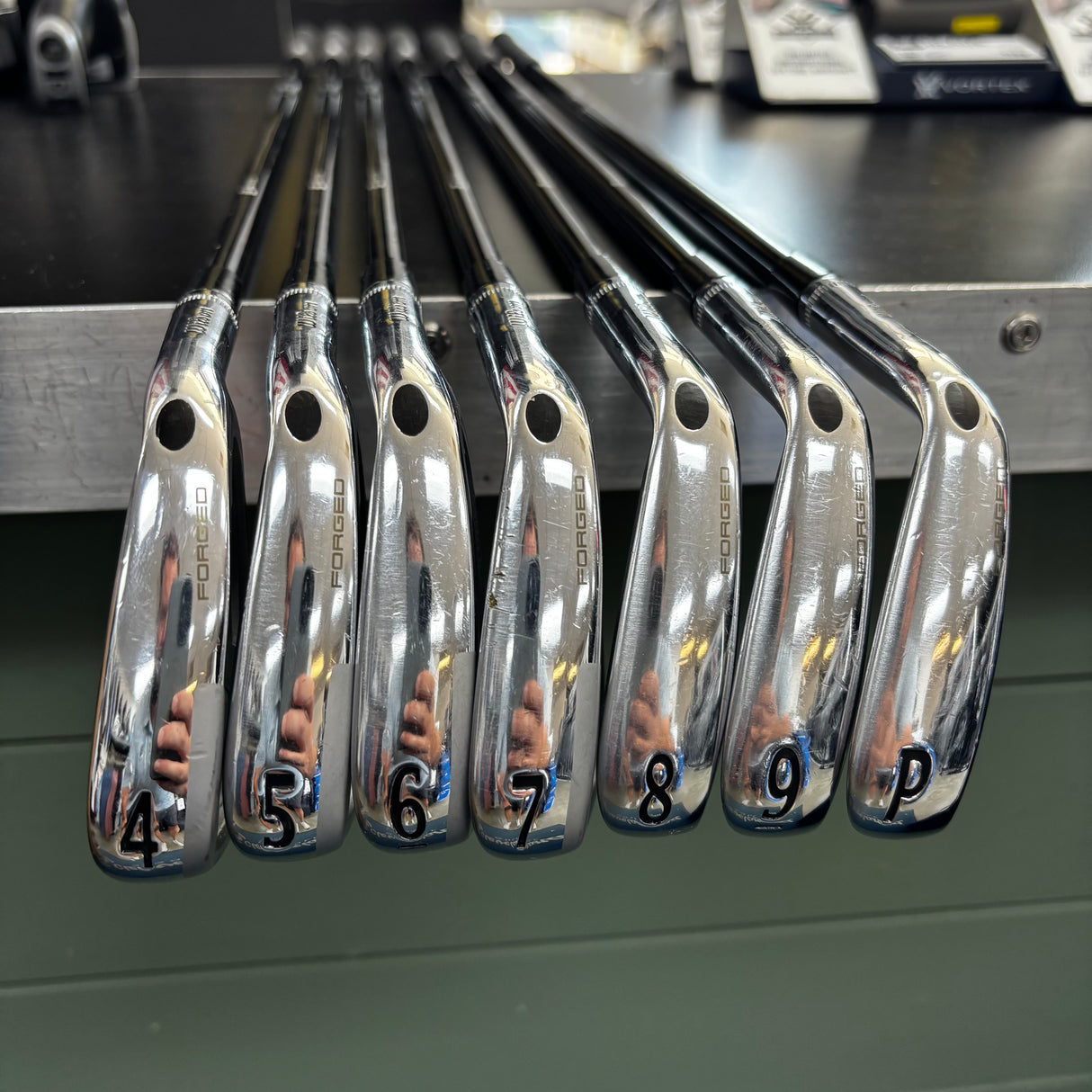 Used Wilson Staff 2024 Staff Model CB Iron Set - 4-PW(7pc)
