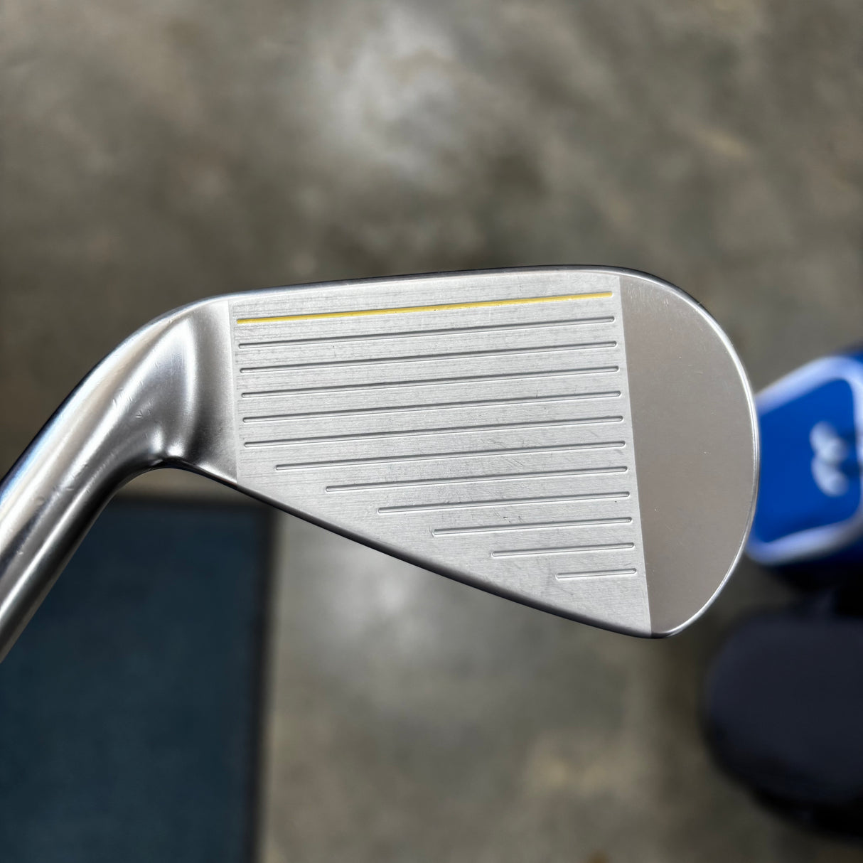 Used Srixon 2025 ZXiU 3i 20° Iron - Premium Shaft