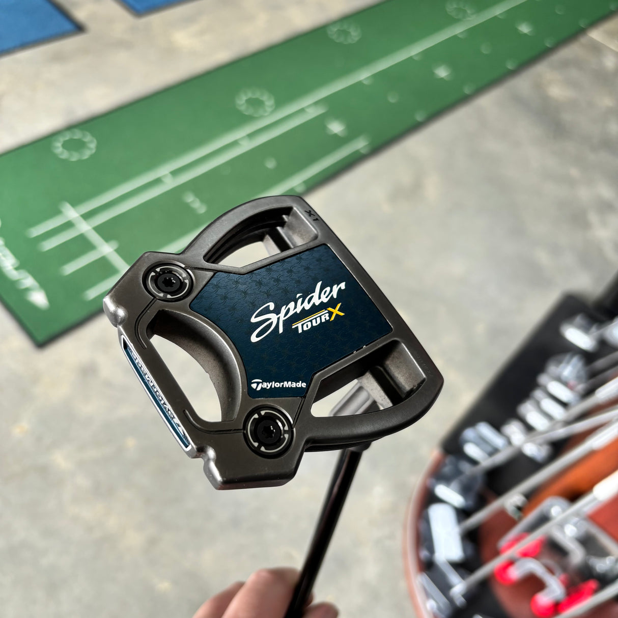 Used TaylorMade Spider Tour X L-Neck Gunmetal Putter 35"