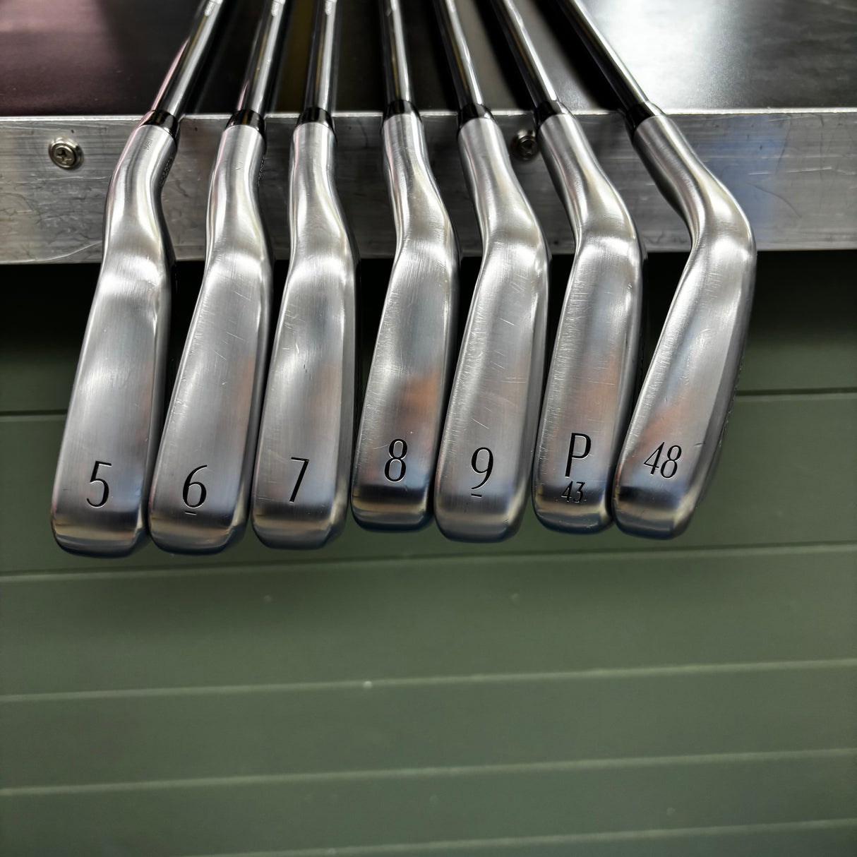 Used Titleist T350 Iron Set